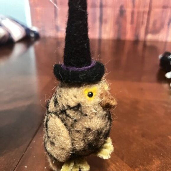 Felt owl  With Witch Hat Halloween Decoration ornament by gallerie II - Picture 4 of 7